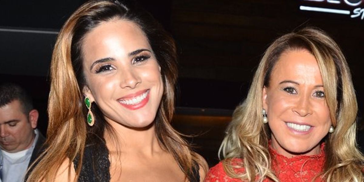 http://tvfoco.uai.com.br/wp-content/uploads/2015/05/Daniela-Mercury.jpg