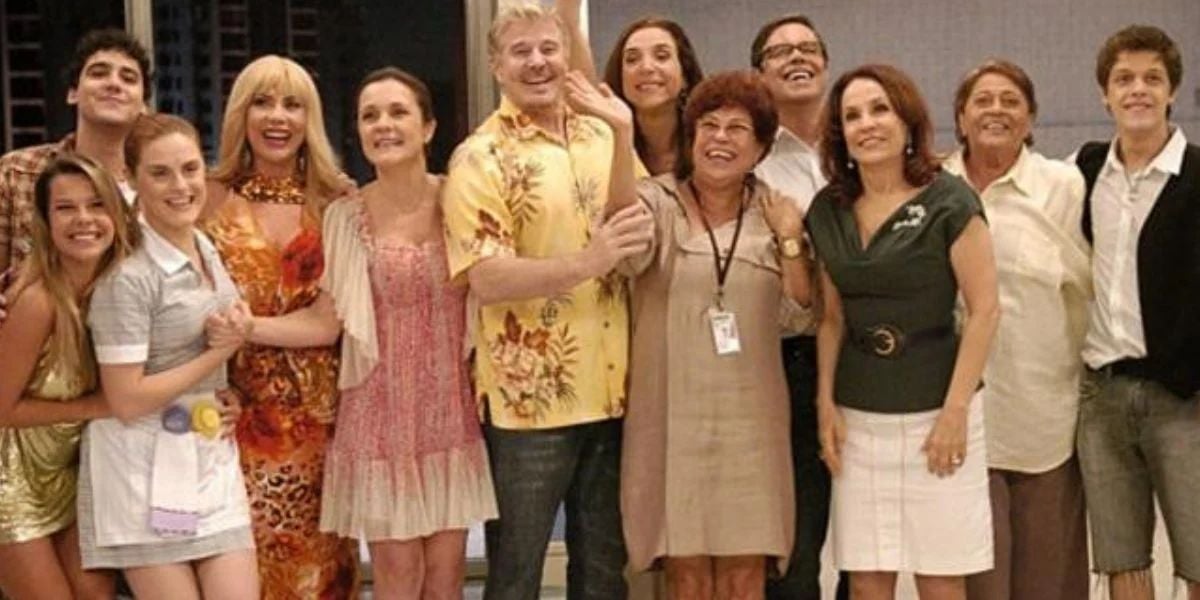 http://tvfoco.uai.com.br/wp-content/uploads/2015/05/Daniela-Mercury.jpg