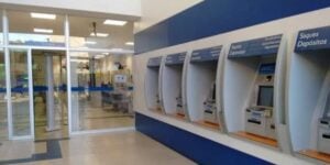 Mais de 2 mil bancos podem quebrar (Reprodução: Internet)