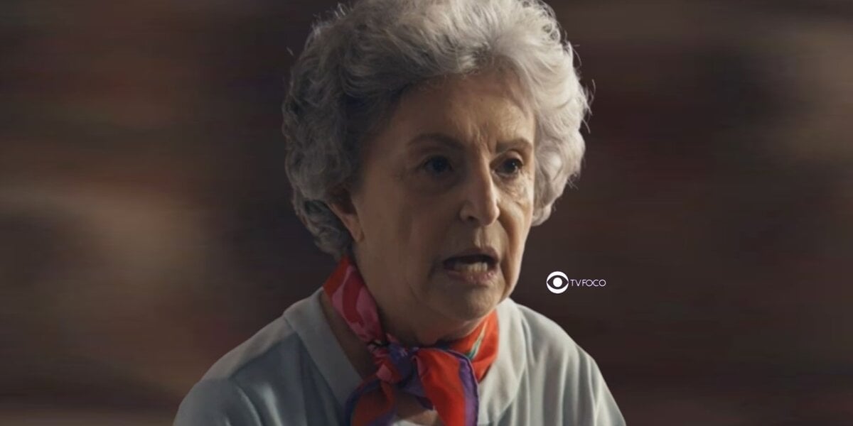 http://tvfoco.uai.com.br/wp-content/uploads/2015/05/Daniela-Mercury.jpg