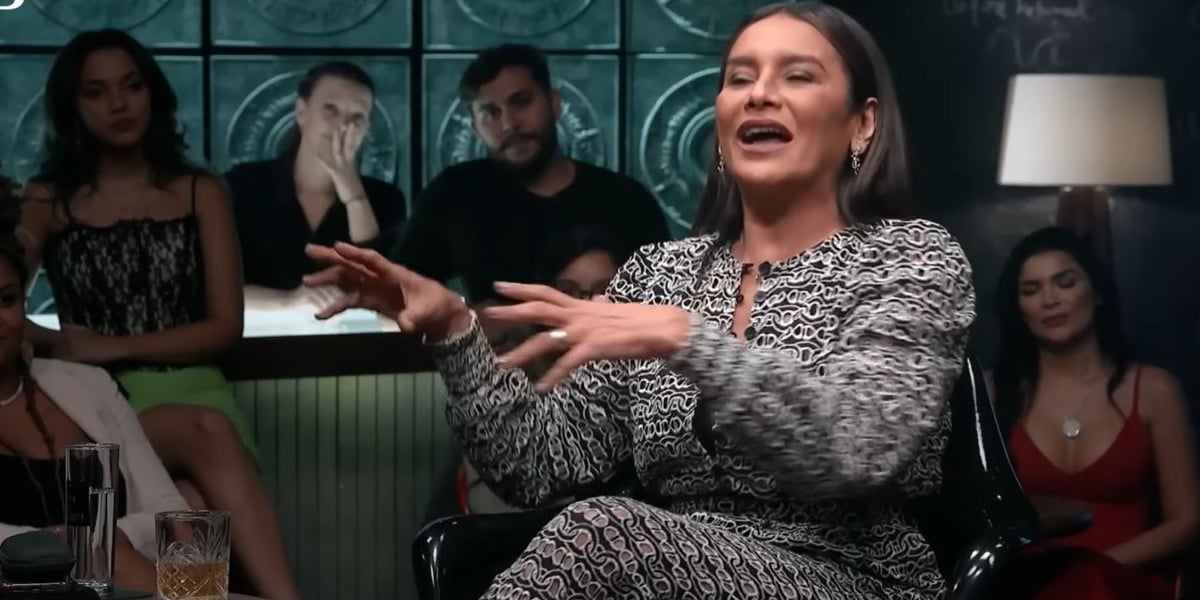 Dira Paes ajudou a controlar incêndio em noite de sexo com o marido (Foto: Reprodução/GNT)