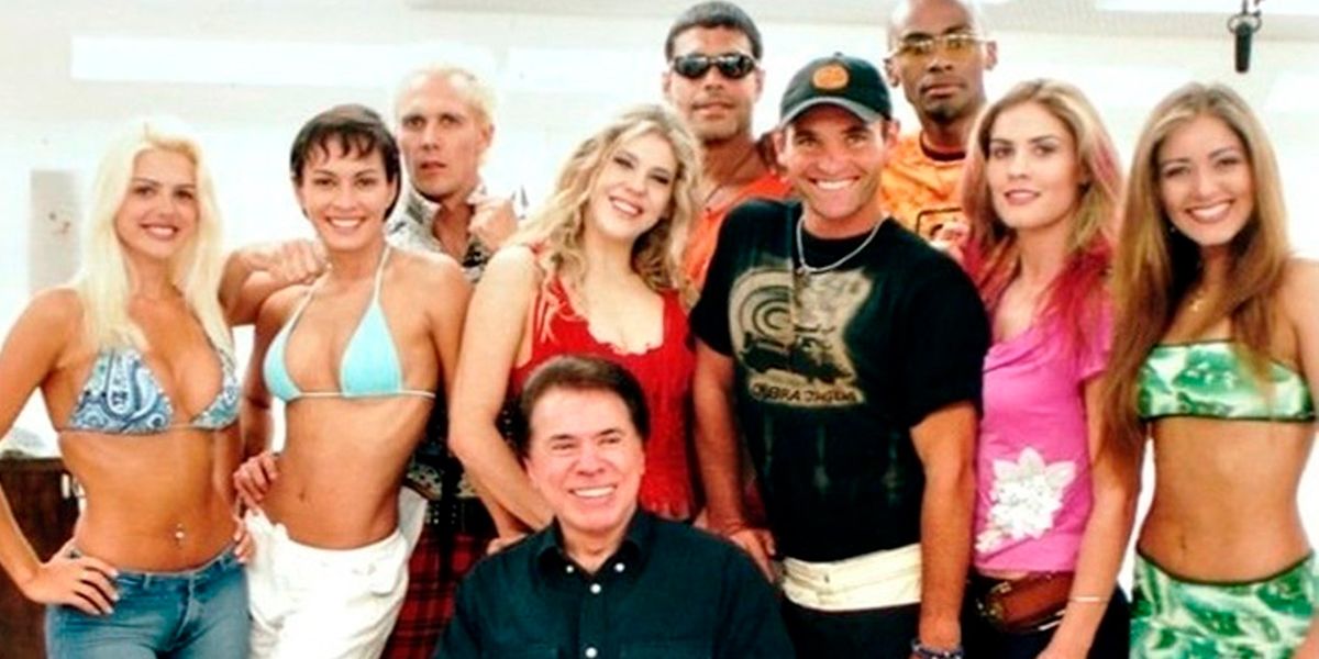 http://tvfoco.uai.com.br/wp-content/uploads/2015/05/Daniela-Mercury.jpg
