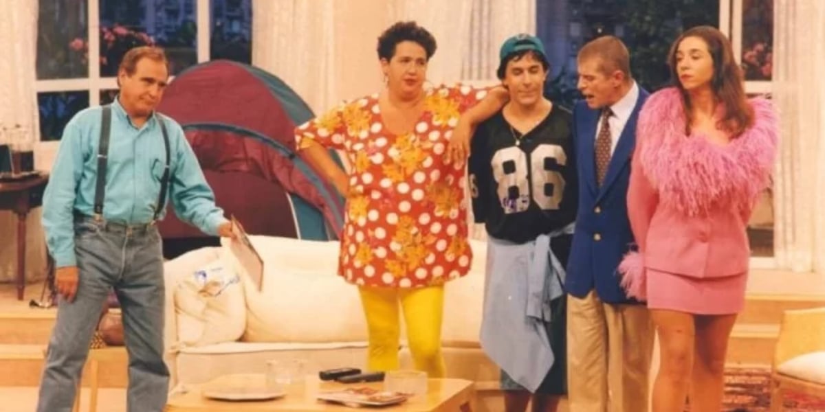 http://tvfoco.uai.com.br/wp-content/uploads/2015/05/Daniela-Mercury.jpg