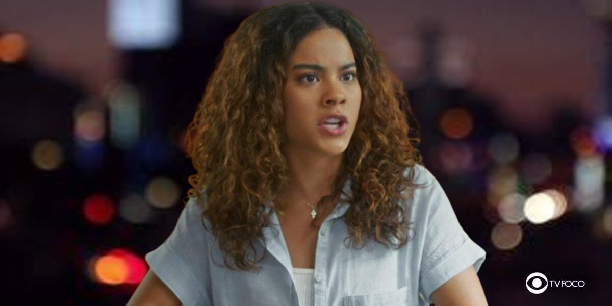 http://tvfoco.uai.com.br/wp-content/uploads/2015/05/Daniela-Mercury.jpg