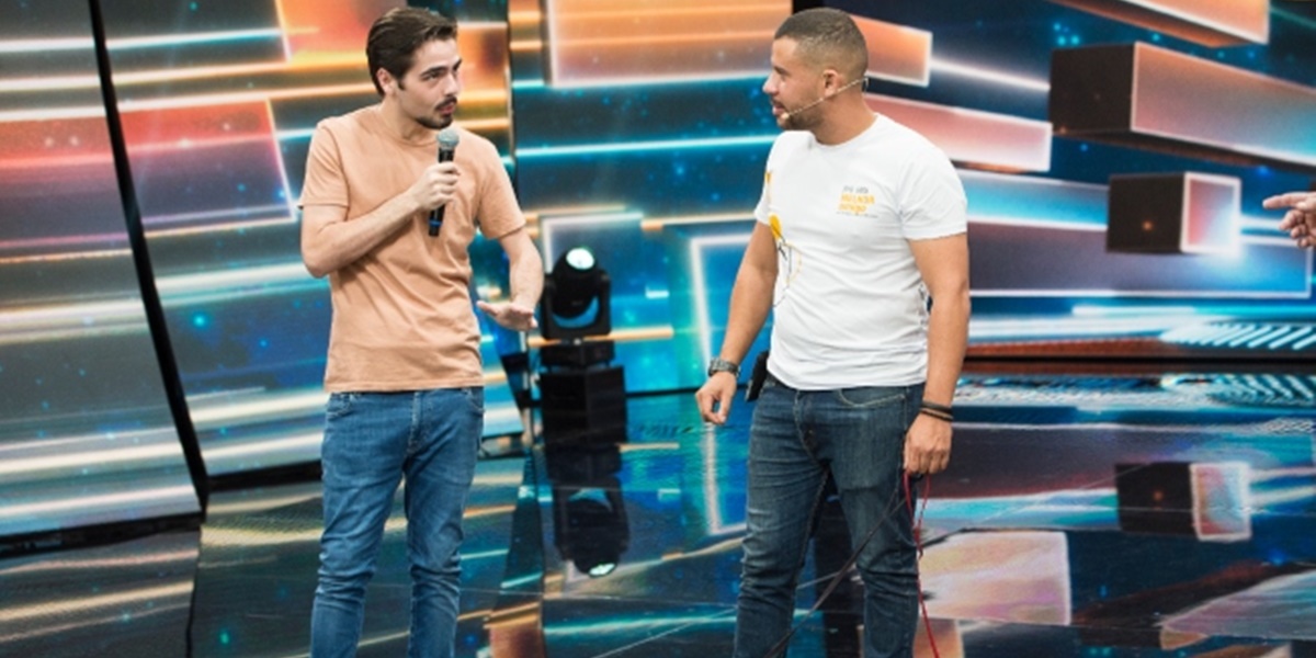 http://tvfoco.uai.com.br/wp-content/uploads/2015/05/Daniela-Mercury.jpg