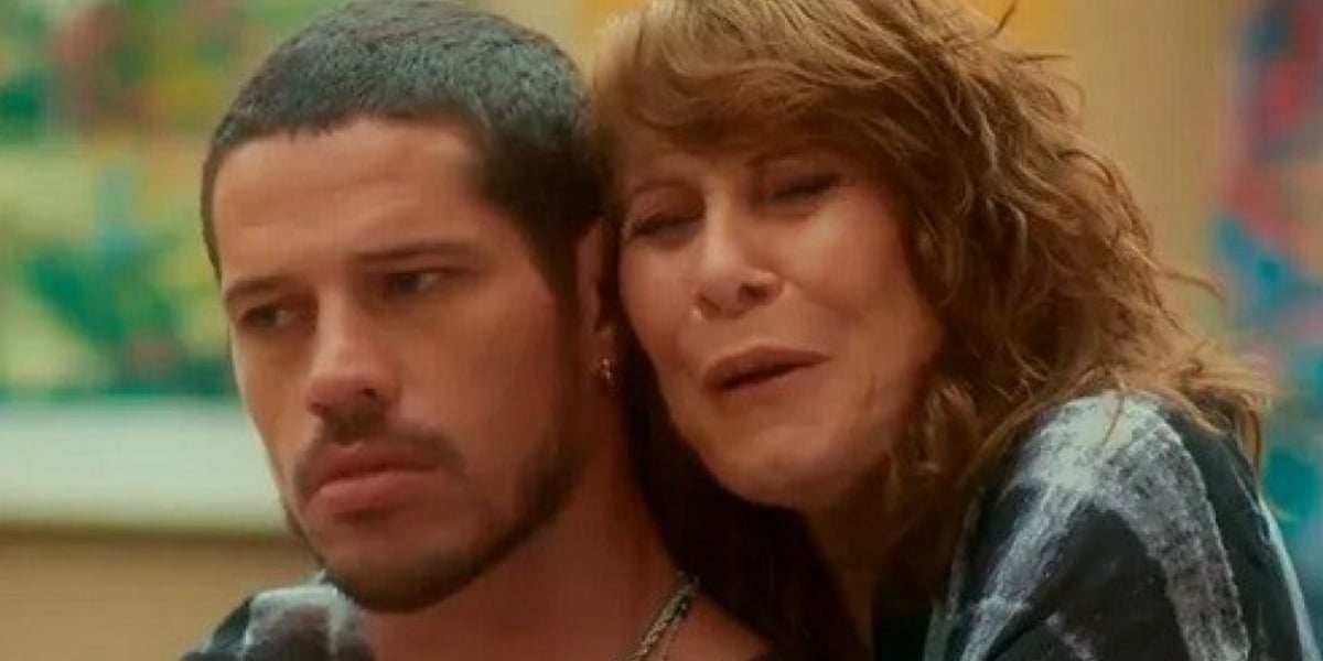 http://tvfoco.uai.com.br/wp-content/uploads/2015/05/Daniela-Mercury.jpg