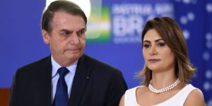 http://www.otvfoco.com.br/wp-content/uploads/2015/05/Daniela-Mercury.jpg