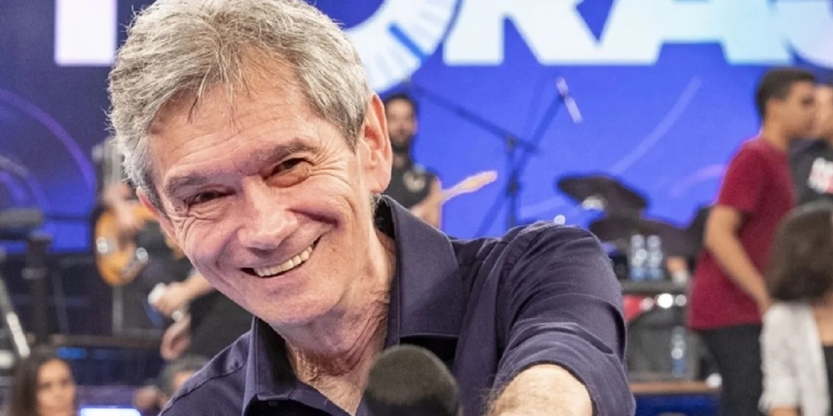Serginho Groisman no "Altas Horas" (Foto: Divulgação/TV Globo)
