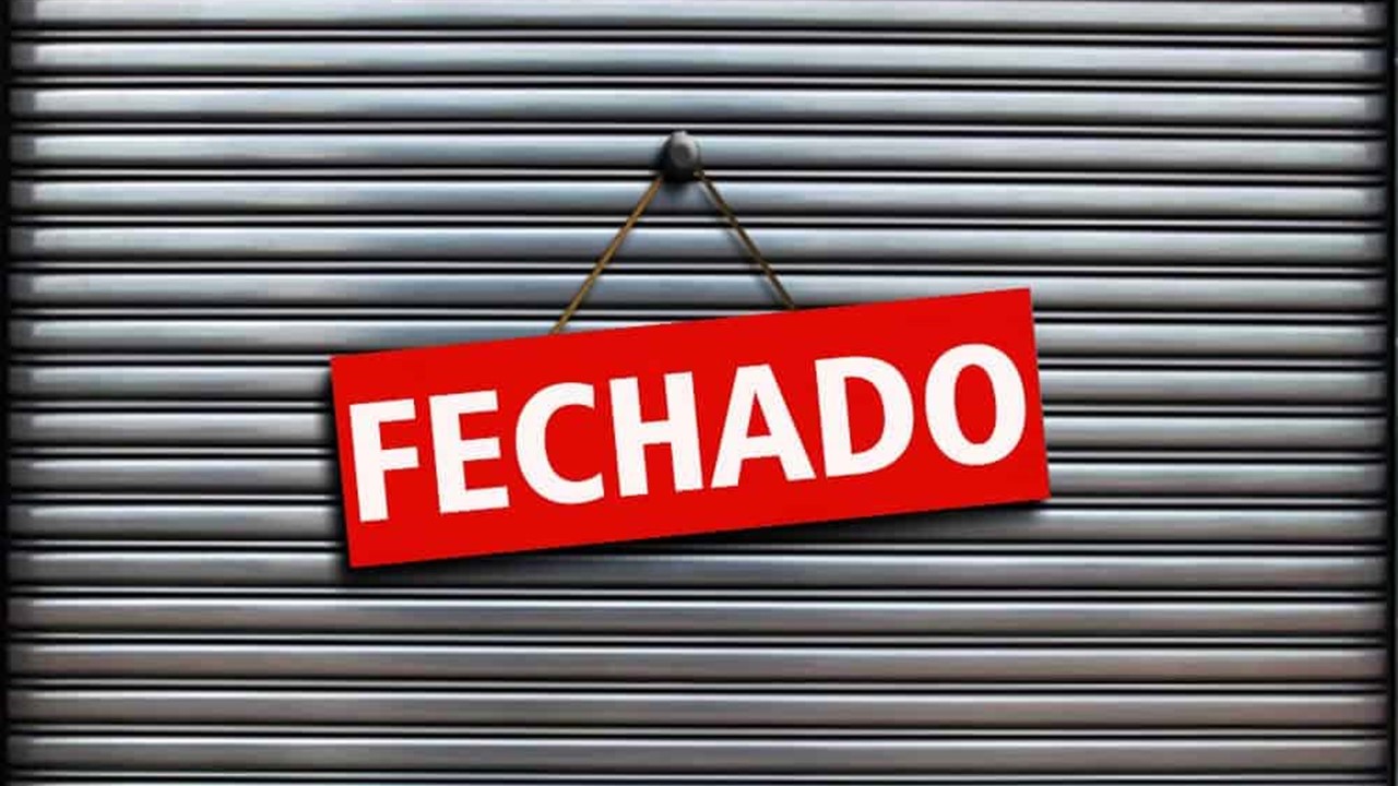 http://tvfoco.uai.com.br/wp-content/uploads/2015/05/Daniela-Mercury.jpg