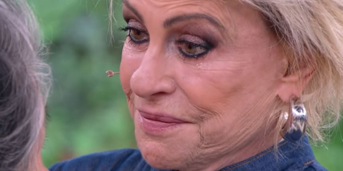 http://tvfoco.uai.com.br/wp-content/uploads/2015/05/Daniela-Mercury.jpg