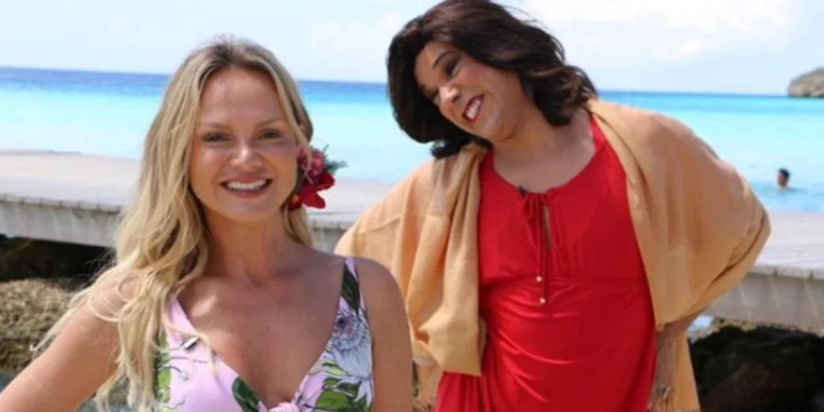 http://tvfoco.uai.com.br/wp-content/uploads/2015/05/Daniela-Mercury.jpg