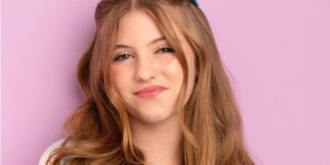 Com Lorena Queiroz, “Alice no Mundo da Internet” recebe prêmio internacional
