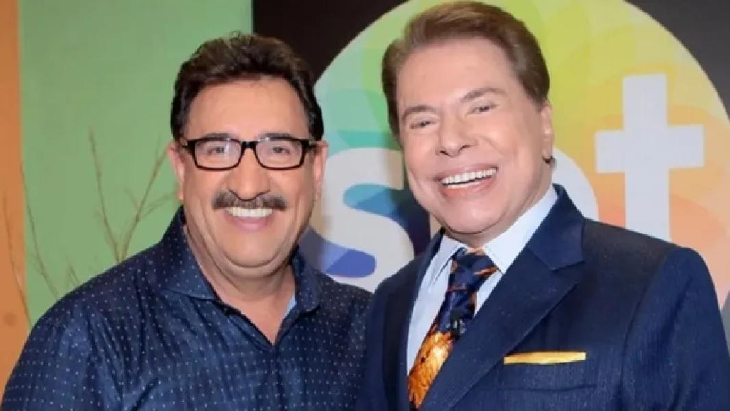 Ratinho ao lado de Silvio Santos (Foto: Reprodução/ Internet)