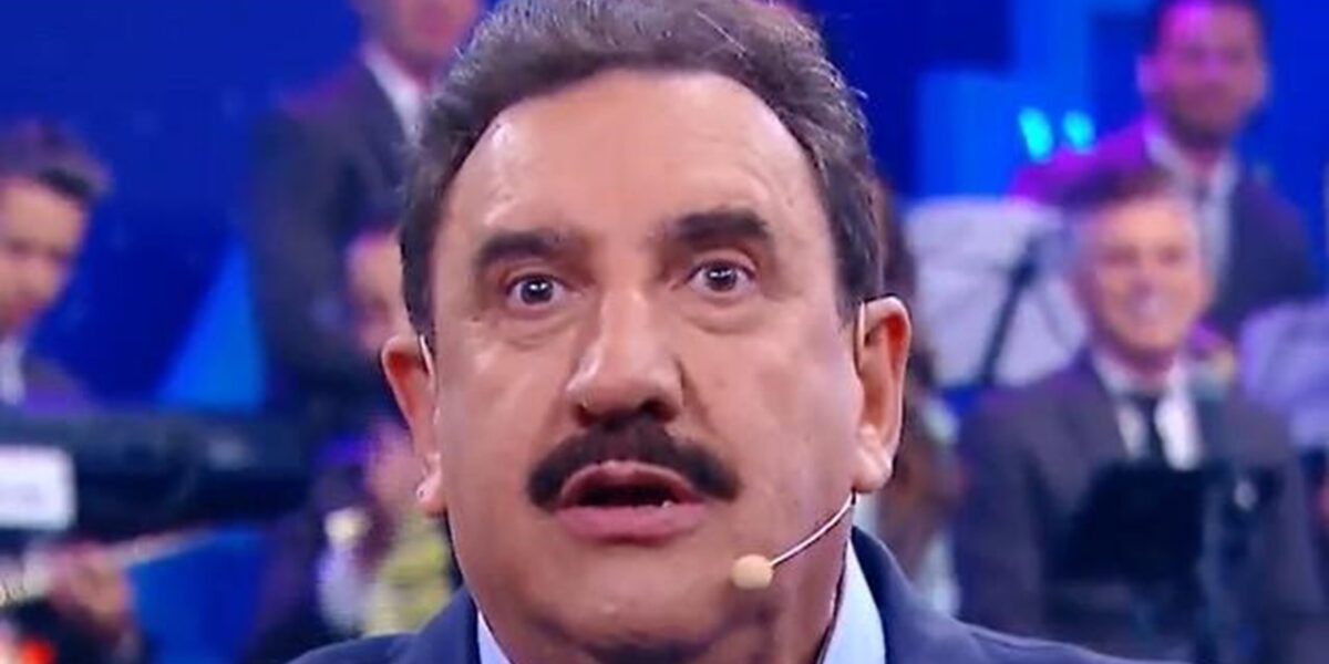 http://tvfoco.uai.com.br/wp-content/uploads/2015/05/Daniela-Mercury.jpg