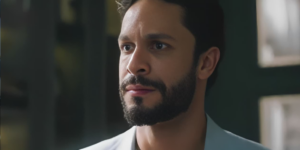 Em Terra e Paixão, Luigi é desmascarado por personagem inesperado (Foto: Reprodução, Rede Globo)