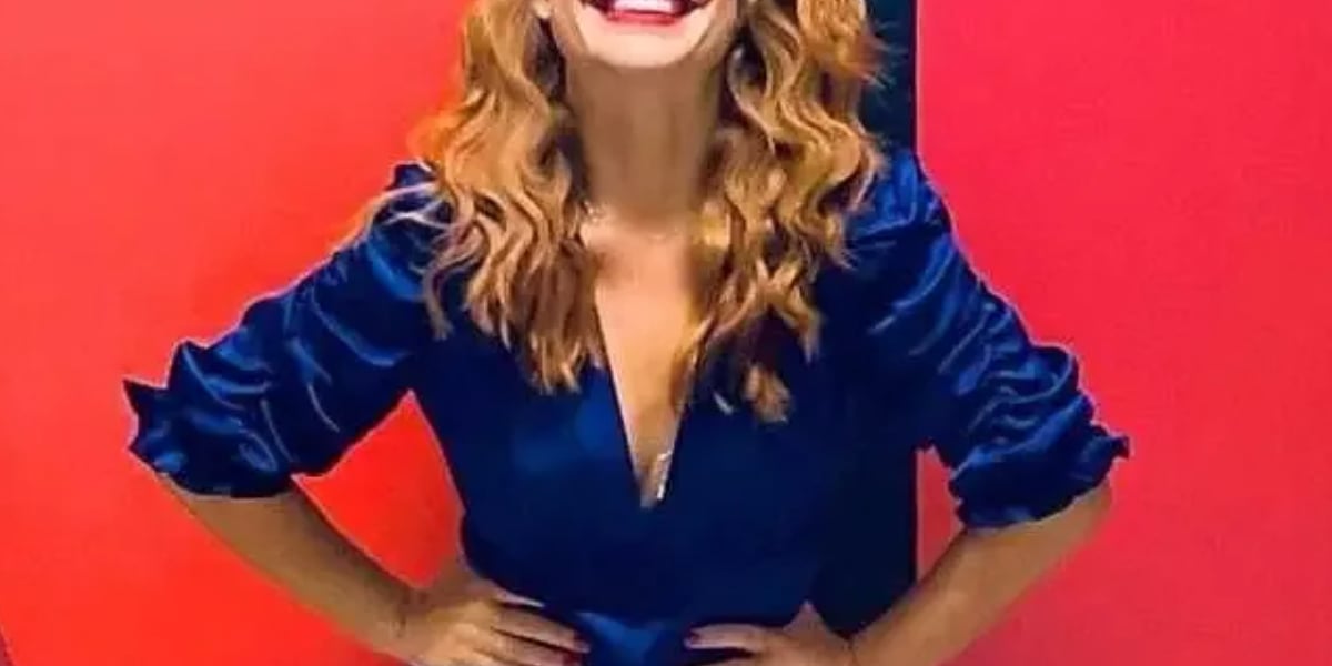 http://tvfoco.uai.com.br/wp-content/uploads/2015/05/Daniela-Mercury.jpg