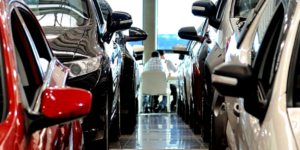 Carros populares estão voltando e você precisa saber qual escolher (Foto Reprodução/Internet)