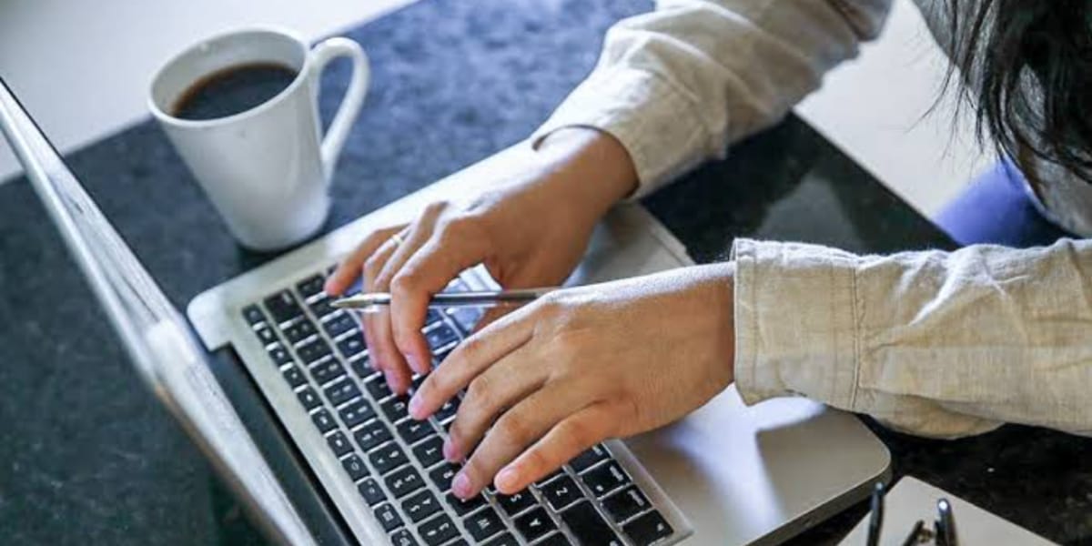 O aumento do home office se deu muito por conta da pandemia da Covid-19 (Reprodução: Internet)