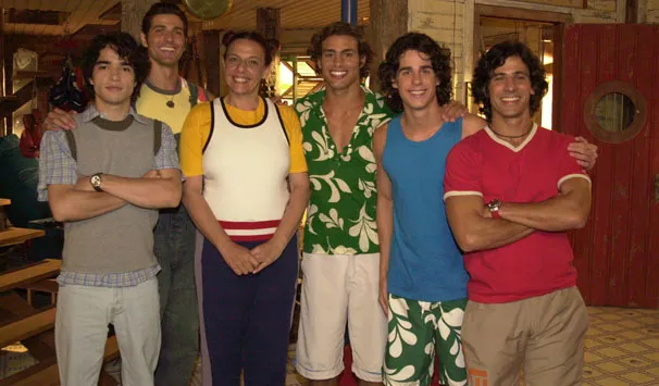 Família Sardinha em Da Cor do Pecado (Foto: Reprodução/Globo)