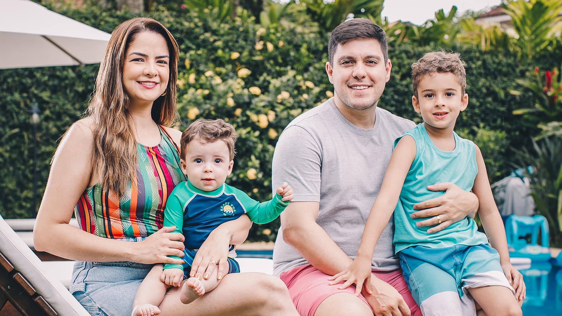 Maria Cecília e Rodolfo com os filhos, Pedro e Martín (Foto: THIAGO ALMEIDA)