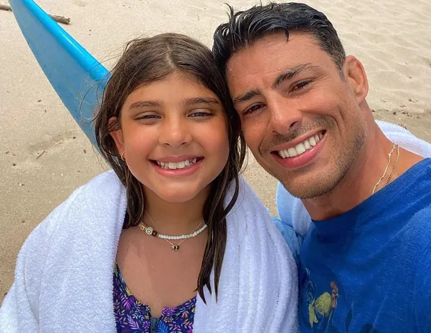 Sofia e o pai Cauã Reymond (Foto: Reprodução/Instagram)