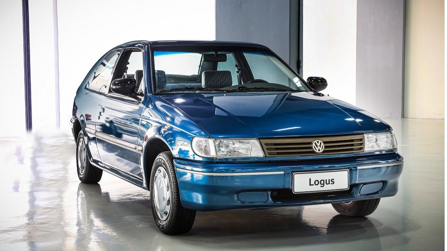 Volkswagen Logus, fruto da  Autolatina (Reprodução - Internet)