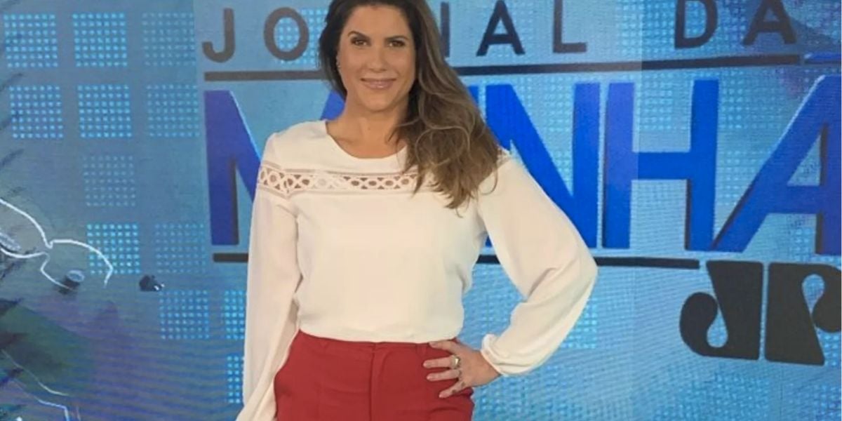 Adriana Reid no Jornal da Manhã da Jovem Pan (Foto: Reprodução / Instagram) 