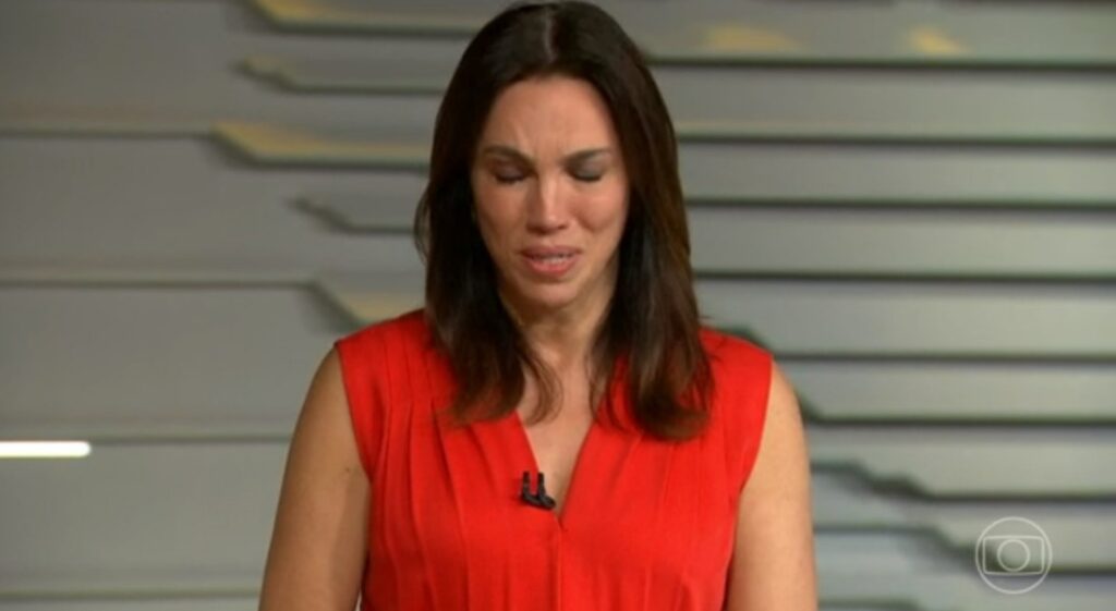 Ana Paula Araújo chorando ao falar de Glória Maria - Foto Globo Ana Paula Araújo chorando ao falar de Glória Maria - Foto Globo