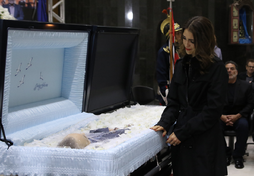 Chris Flores no velório de Gugu (Foto: Reprodução/ Internet)