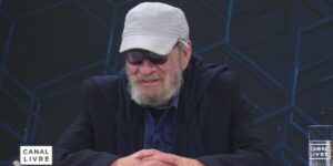 “Canal Livre” entrevista o cantor Geraldo Vandré neste domingo