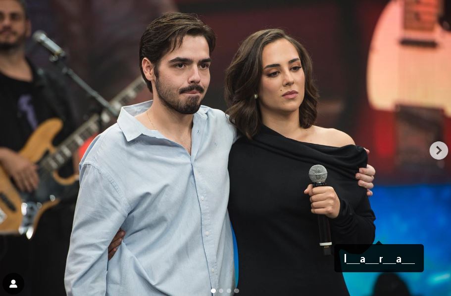 João Guilherme emocionado e sua irmã na Band - Foto Reprodução Instagram