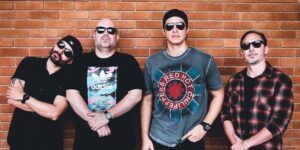 O Maior Tributo ao Red Hot Chili Peppers – Pepper Spray no Calabouço Rock Bar