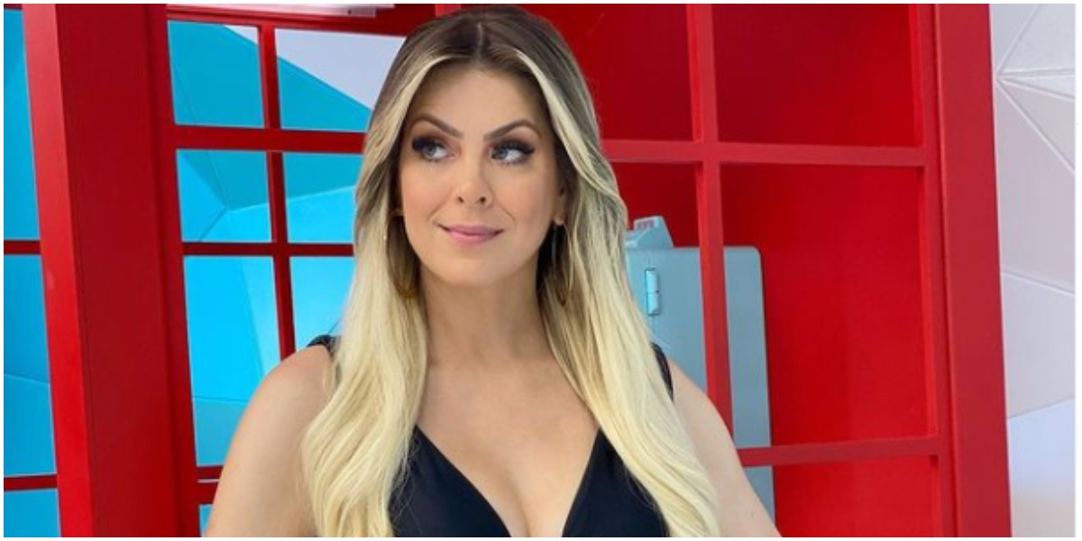 http://tvfoco.uai.com.br/wp-content/uploads/2015/05/Daniela-Mercury.jpg