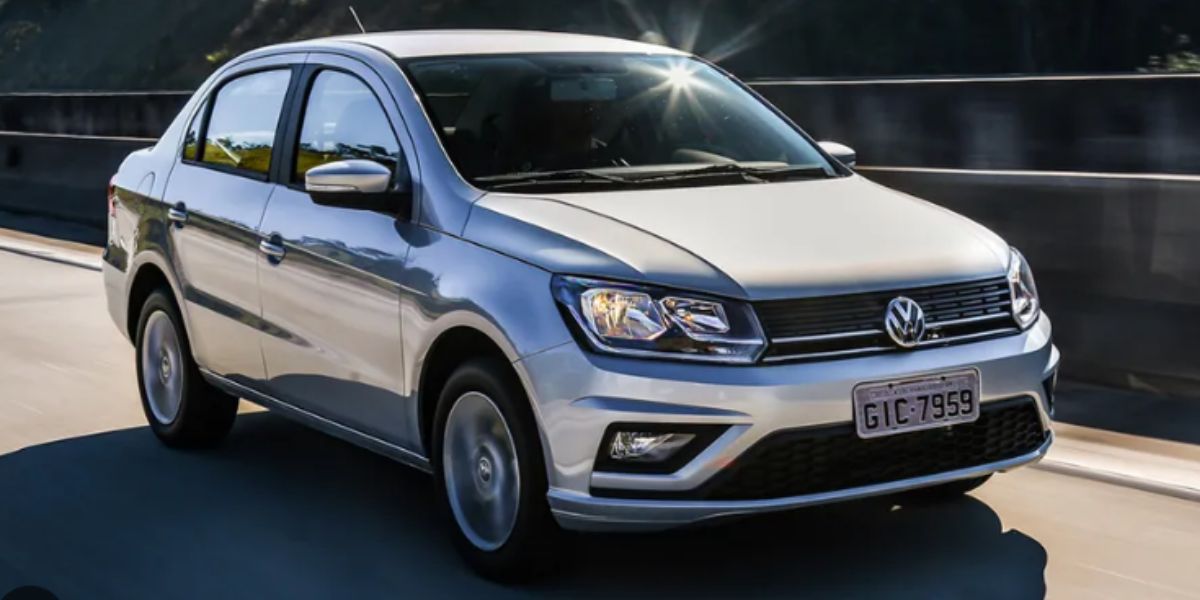 ADEUS: Carros populares amados pelos brasileiros foram alvo de decisão drástica da Volks e da Renault - Foto: reprodução