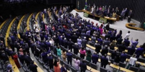 Câmara dos Deputados vota pela descriminação contra políticos (Foto: Câmara dos Deputados)