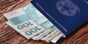 PIX de mais de R$1300 da CAIXA: Grana EXTRA está disponível e você precisa saber se tem direito