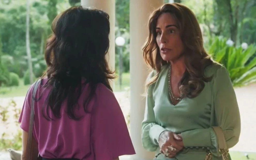 http://www.otvfoco.com.br/wp-content/uploads/2015/05/Daniela-Mercury.jpg