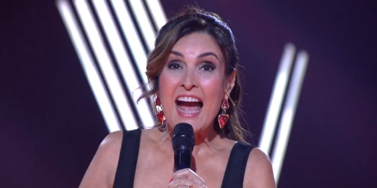 http://tvfoco.uai.com.br/wp-content/uploads/2015/05/Daniela-Mercury.jpg