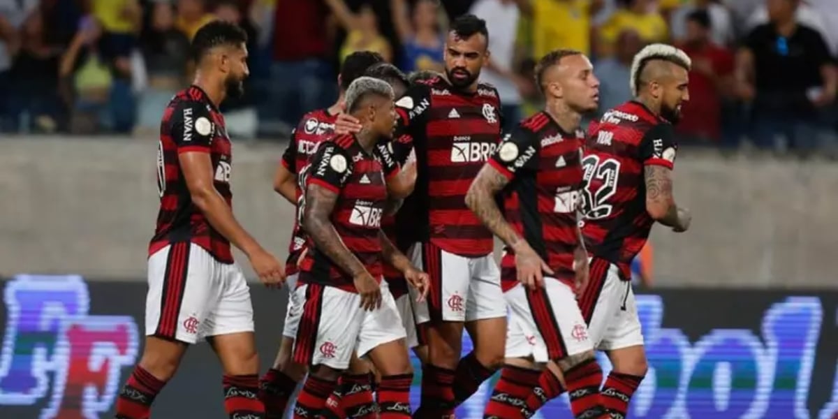 Flamengo está se lançando no mercado atrás de um zagueiro (Foto: Gilvan de Souza/Flamengo)