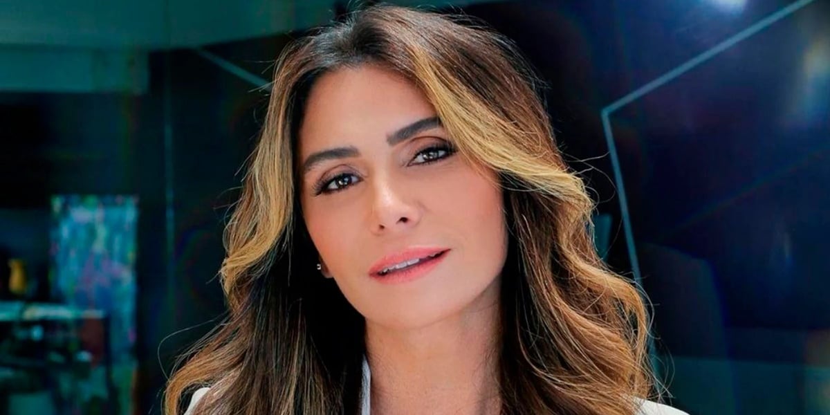 http://tvfoco.uai.com.br/wp-content/uploads/2015/05/Daniela-Mercury.jpg