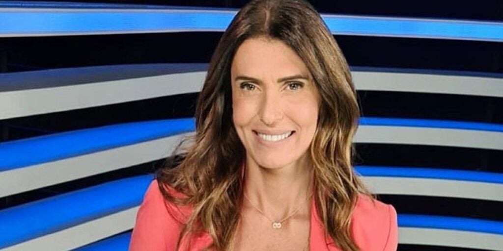 http://tvfoco.uai.com.br/wp-content/uploads/2015/05/Daniela-Mercury.jpg