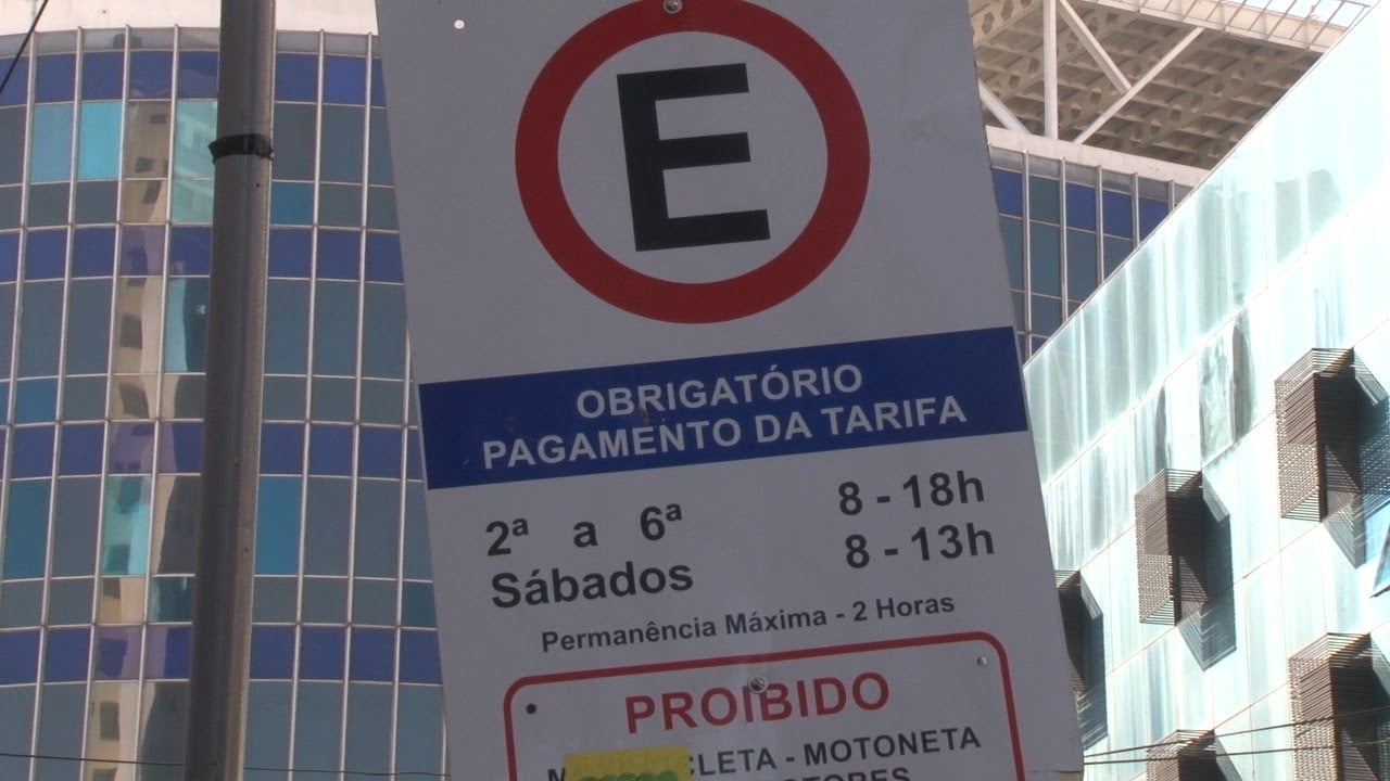 O alerta emitido é a respeito da Zona Azul (Foto Reprodução/Internet) http://tvfoco.uai.com.br/wp-content/uploads/2015/05/Daniela-Mercury.jpg