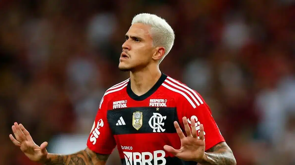 Pedro foi agredido pelo preparador físico