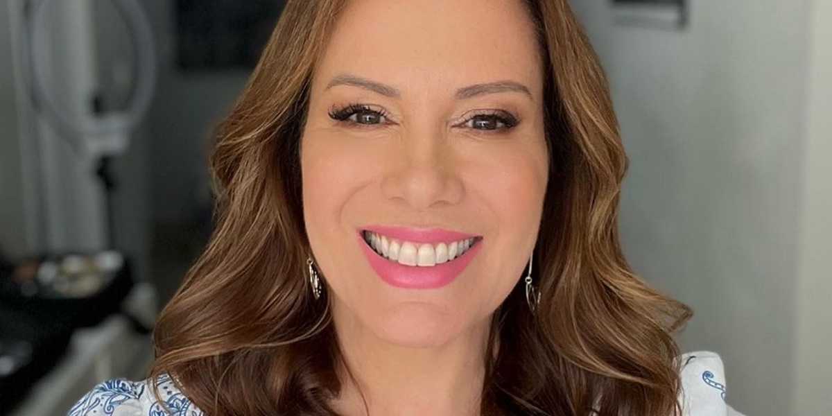 http://tvfoco.uai.com.br/wp-content/uploads/2015/05/Daniela-Mercury.jpg