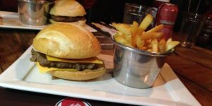 Rede de fast food obrigado a fechar as portas no Brasil (Reprodução: Internet)