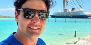 Bruno De Luca relembra sua trajetória artística e revela planos: “Me firmar como apresentador”