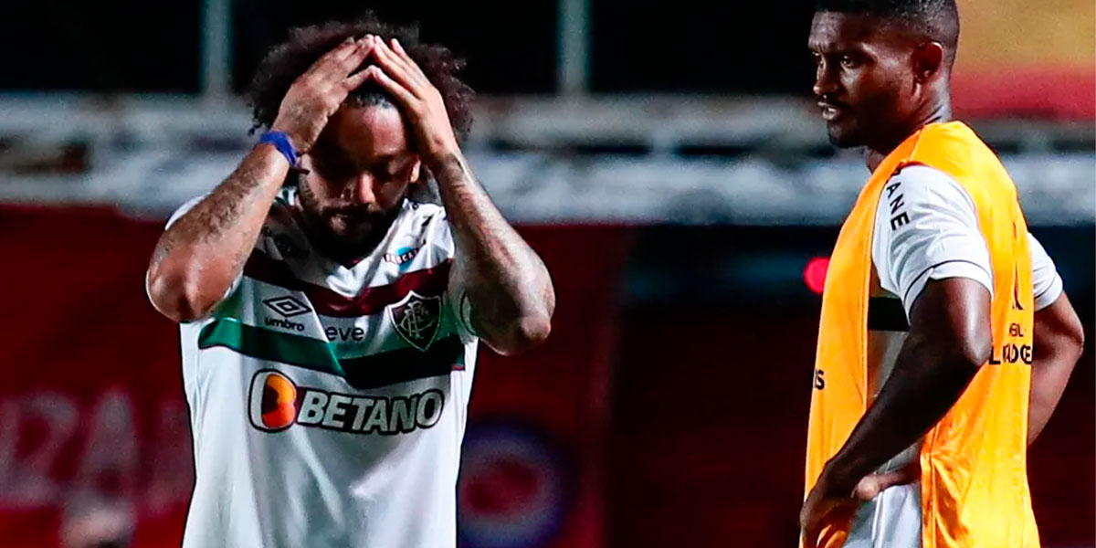Marcelo após lesionar o jogador argentino - Reprodução / Globo