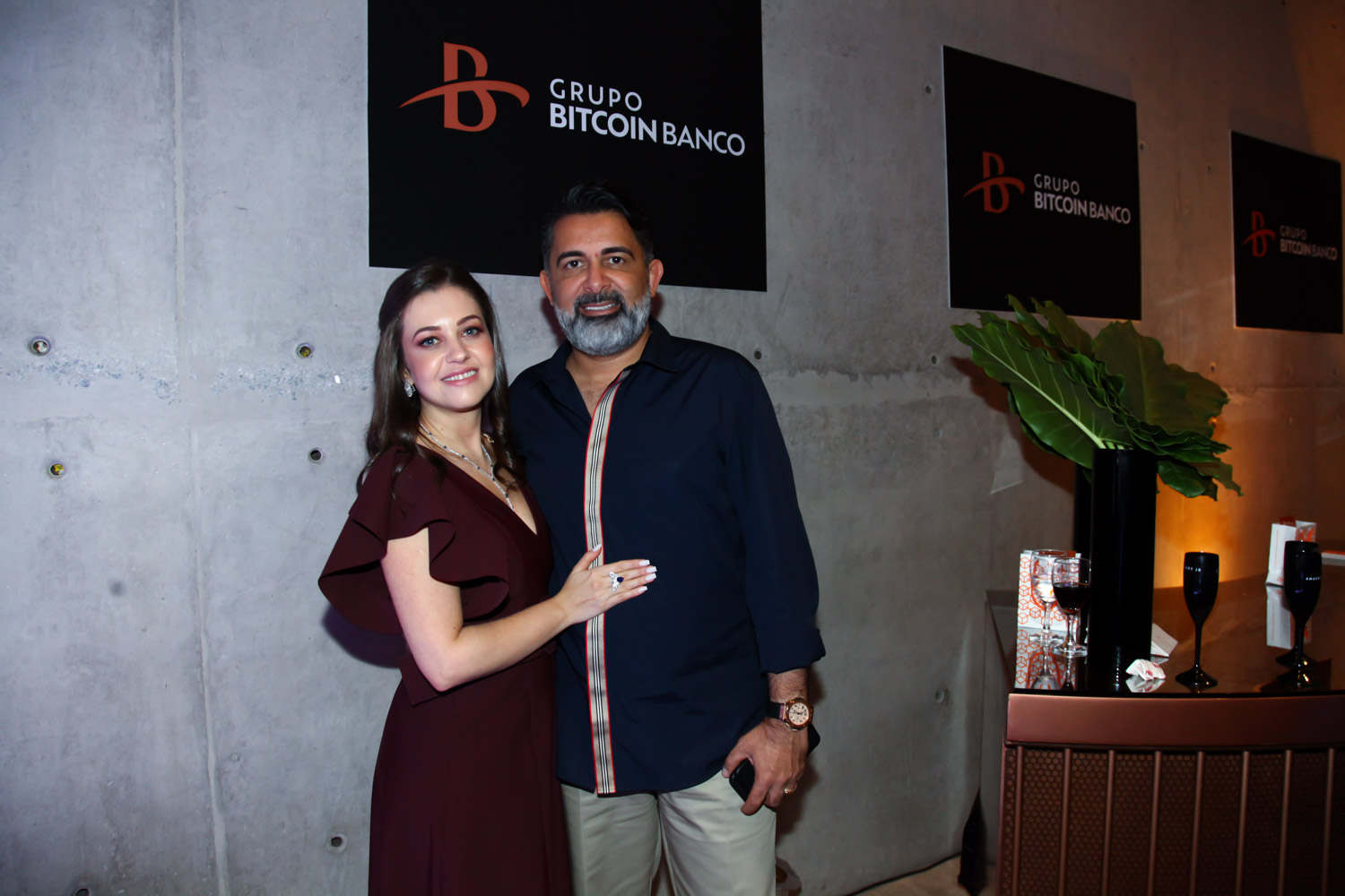 http://tvfoco.uai.com.br/wp-content/uploads/2015/05/Daniela-Mercury.jpg