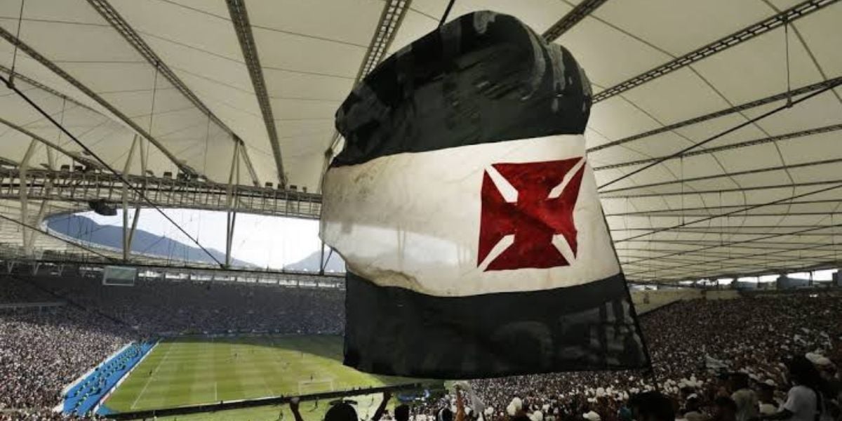 Torcida do Vasco lotando estádio (Foto - Reprodução Internet).