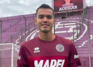 Felipe Aguilar está jogando no Independiente, da Argentina (Foto: Reprodução / Internet)